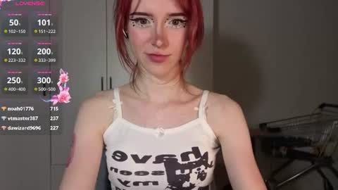 Lana Pollio online show from July 28, 2026, 7:39 pm