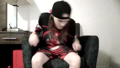 r_monkey583 online show from October 23, 2025, 2:38 pm