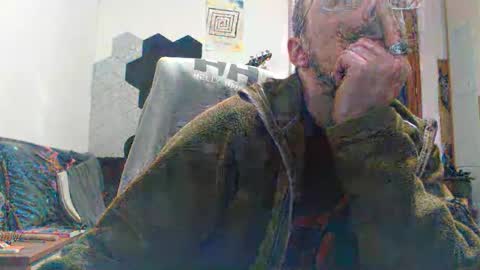 Snapshot of raccon68 chatting on December 21, 2025, 9:22 pm Raccoon68 online show from December 21, 2025, 9:22 pm