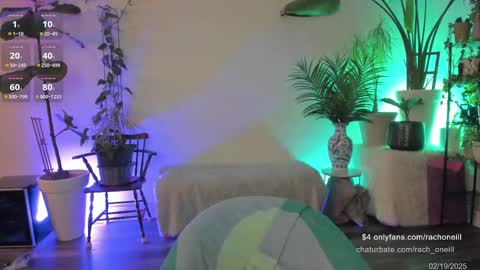 Snapshot of rach_oneill chatting on February 20, 2025, 1:03 am Rach ONeill online show from February 20, 2025, 1:03 am