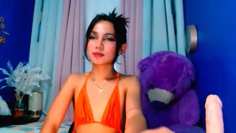 Snapshot of rachel_cummer chatting on February 15, 2025, 7:50 pm Rachel cummer online show from February 15, 2025, 7:50 pm