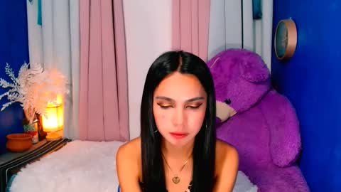 Snapshot of rachel_cummer chatting on February 24, 2025, 10:48 am Rachel cummer online show from February 24, 2025, 10:48 am