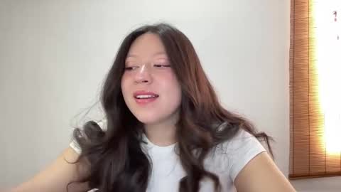 Snapshot of rachel_james__ chatting on November 30, 2025, 6:01 pm rachel james online show from November 30, 2025, 6:01 pm