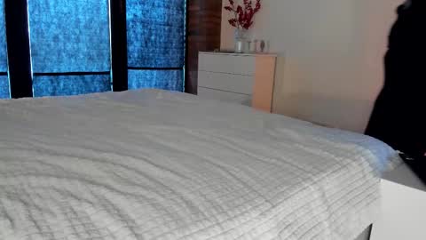 Sherryl online show from February 12, 2026, 10:10 am