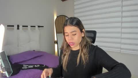 Rachell online show from December 3, 2025, 3:58 am