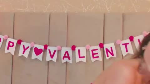 Rachell online show from February 10, 2025, 8:21 pm