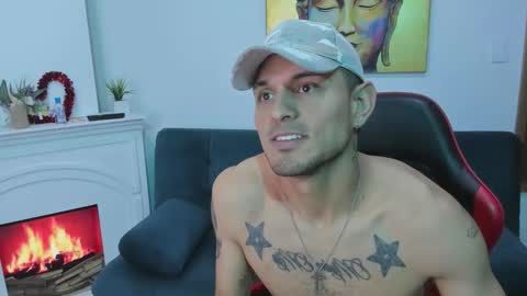 Snapshot of rachell_jacob chatting on April 1, 2026, 1:41 pm rachell_jacob online show from April 1, 2026, 1:41 pm