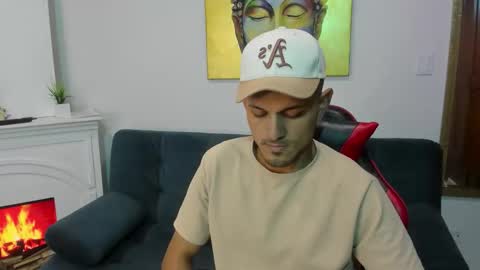 Snapshot of rachell_jacob chatting on April 16, 2026, 10:49 am rachell_jacob online show from April 16, 2026, 10:49 am