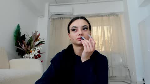 Rachell online show from May 24, 2026, 4:50 am