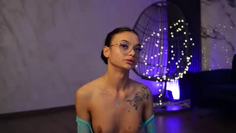 Snapshot of rachelravee chatting on February 10, 2026, 5:33 am Ann online show from February 10, 2026, 5:33 am