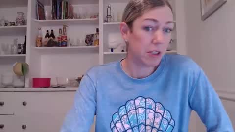 Racy Tracy online show from January 9, 2026, 7:59 pm