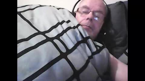 Snapshot of rader50 chatting on November 30, 2025, 7:12 am rader50 online show from November 30, 2025, 7:12 am