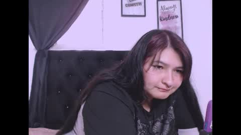 Snapshot of radiantgoddes chatting on October 27, 2025, 3:49 pm radiantgoddes online show from October 27, 2025, 3:49 pm