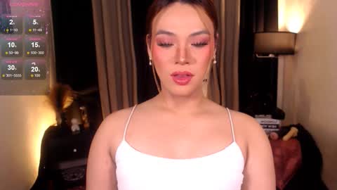 Snapshot of raeganclinton chatting on February 15, 2026, 7:27 am raeganclinton online show from February 15, 2026, 7:27 am