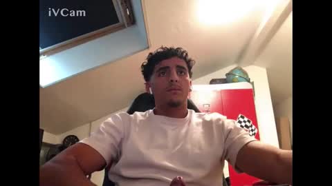 raes online show from September 30, 2025, 9:47 am