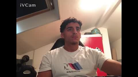 raes online show from October 14, 2025, 10:27 am