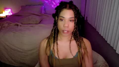 Snapshot of raewerks chatting on January 16, 2026, 3:21 am RaeWerks online show from January 16, 2026, 3:21 am