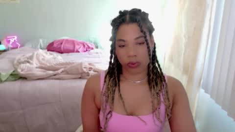 Snapshot of raewerks chatting on January 31, 2026, 10:08 pm RaeWerks online show from January 31, 2026, 10:08 pm