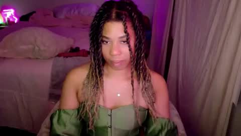 Snapshot of raewerks chatting on February 6, 2026, 5:45 am RaeWerks online show from February 6, 2026, 5:45 am