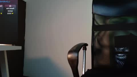 Snapshot of rafaelstone chatting on January 13, 2026, 3:12 am IG online show from January 13, 2026, 3:12 am