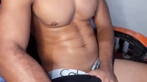 Snapshot of ragnar586 chatting on January 16, 2025, 7:52 pm Ragnar69 online show from January 16, 2025, 7:52 pm