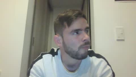 Snapshot of ragnor_vex chatting on December 26, 2024, 9:58 pm Ragnor vex online show from December 26, 2024, 9:58 pm