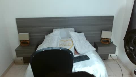 Snapshot of raichellcooper1 chatting on February 7, 2025, 11:24 pm raichellcooper1 online show from February 7, 2025, 11:24 pm