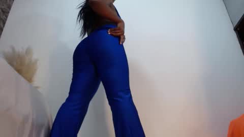 Snapshot of raichellcooper1 chatting on September 27, 2025, 4:23 pm raichellcooper1 online show from September 27, 2025, 4:23 pm