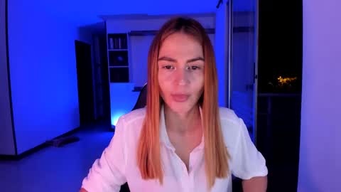 Snapshot of rainbow_jenny chatting on December 5, 2024, 11:51 pm Jennyindependent model . online show from December 5, 2024, 11:51 pm