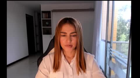 Snapshot of rainbow_jenny chatting on September 14, 2025, 8:52 pm Jennyindependent model . online show from September 14, 2025, 8:52 pm