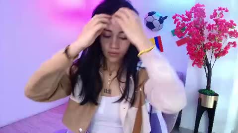 Snapshot of rainy_doll chatting on July 16, 2026, 12:00 pm Rainy online show from July 16, 2026, 12:00 pm