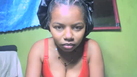 Snapshot of raissa75 chatting on September 11, 2025, 5:46 pm raissa75 online show from September 11, 2025, 5:46 pm