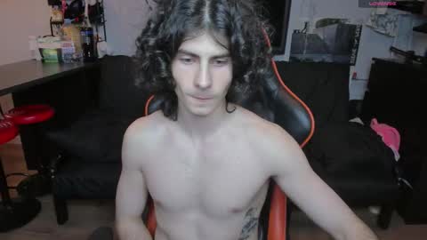 kirill online show from November 21, 2025, 8:18 pm