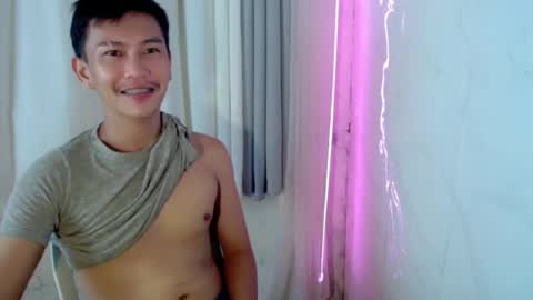 ralfhuge24 online show from May 29, 2026, 6:00 am