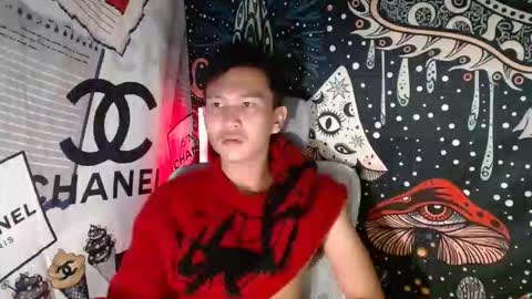 ralfhuge24 online show from May 29, 2026, 6:17 pm