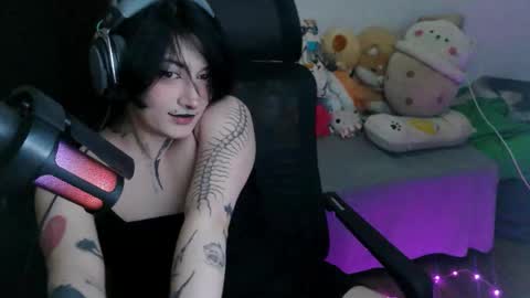 Snapshot of raliiya chatting on October 5, 2025, 3:21 pm Raliiya online show from October 5, 2025, 3:21 pm