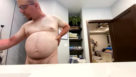 Snapshot of ralph_roberts chatting on June 8, 2026, 2:23 am Ralph Roberts online show from June 8, 2026, 2:23 am