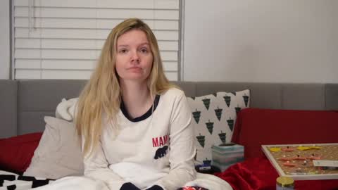 Snapshot of ramichick chatting on January 7, 2025, 4:29 am Rami online show from January 7, 2025, 4:29 am