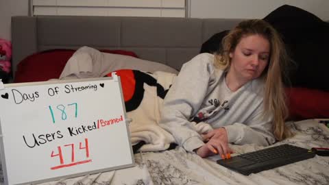 Snapshot of ramichick chatting on January 22, 2025, 7:35 am Rami online show from January 22, 2025, 7:35 am