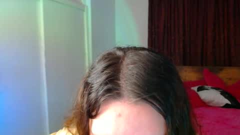 Snapshot of ramona15 chatting on March 18, 2026, 10:46 pm Ramona online show from March 18, 2026, 10:46 pm