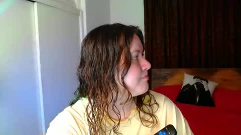 Snapshot of ramona15 chatting on April 2, 2026, 11:57 pm Ramona online show from April 2, 2026, 11:57 pm