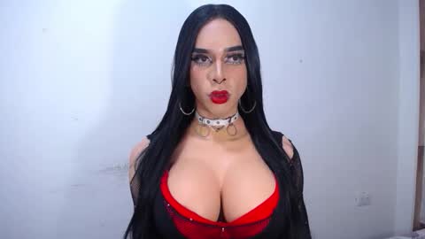 Snapshot of ramonasmit chatting on January 13, 2026, 8:25 pm RamonaSmit online show from January 13, 2026, 8:25 pm