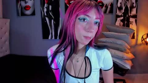 Snapshot of ramonasmith chatting on December 28, 2024, 4:20 pm Ramona online show from December 28, 2024, 4:20 pm