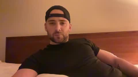 Snapshot of randomdude5950 chatting on January 24, 2025, 1:45 am randomdude5950 online show from January 24, 2025, 1:45 am