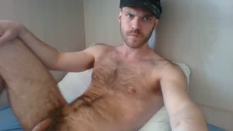 randomguy_42 online show from June 15, 2026, 12:07 pm