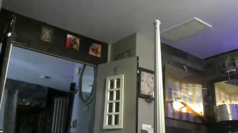 Randy8inbater online show from October 14, 2025, 7:53 am