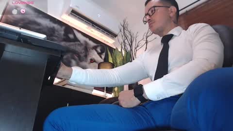 randylukehot online show from January 10, 2025, 9:34 am