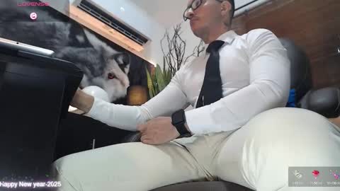 randylukehot online show from February 25, 2025, 7:25 pm