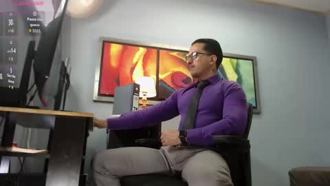 randylukehot online show from March 4, 2026, 2:45 pm