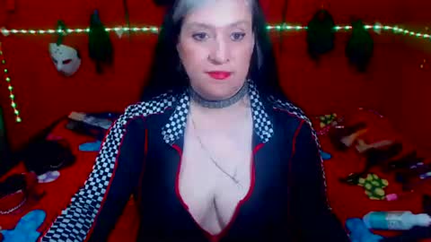 Snapshot of randymaturex01 chatting on October 28, 2025, 2:04 am Sonia online show from October 28, 2025, 2:04 am
